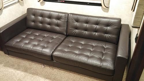 Click image for larger version

Name:	new sofa.jpg
Views:	143
Size:	156.3 KB
ID:	1037