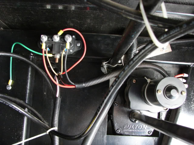 Wired Remote for Front Landing Gear - Montana Owners Club - Keystone ...
