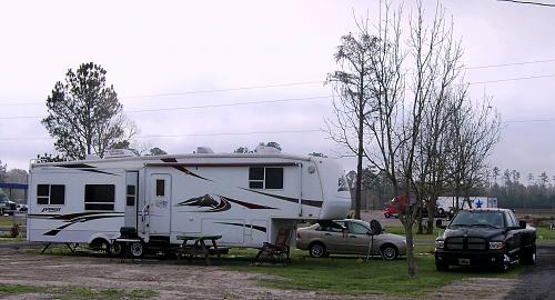 Click image for larger version

Name:	8 Dixie Music RV Park - Waldo, FL -  (5).jpg
Views:	51
Size:	197.1 KB
ID:	7935