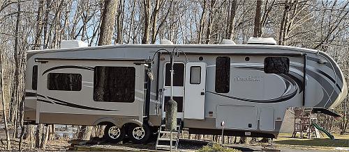 Click image for larger version

Name:	camper side view-1.jpg
Views:	27
Size:	383.8 KB
ID:	11801